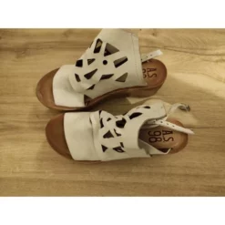 Airstep Boutique -Airstep Boutique 23270227 500 B